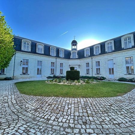 Hotel Beauvilliers Saint-Aignan  Εξωτερικό φωτογραφία